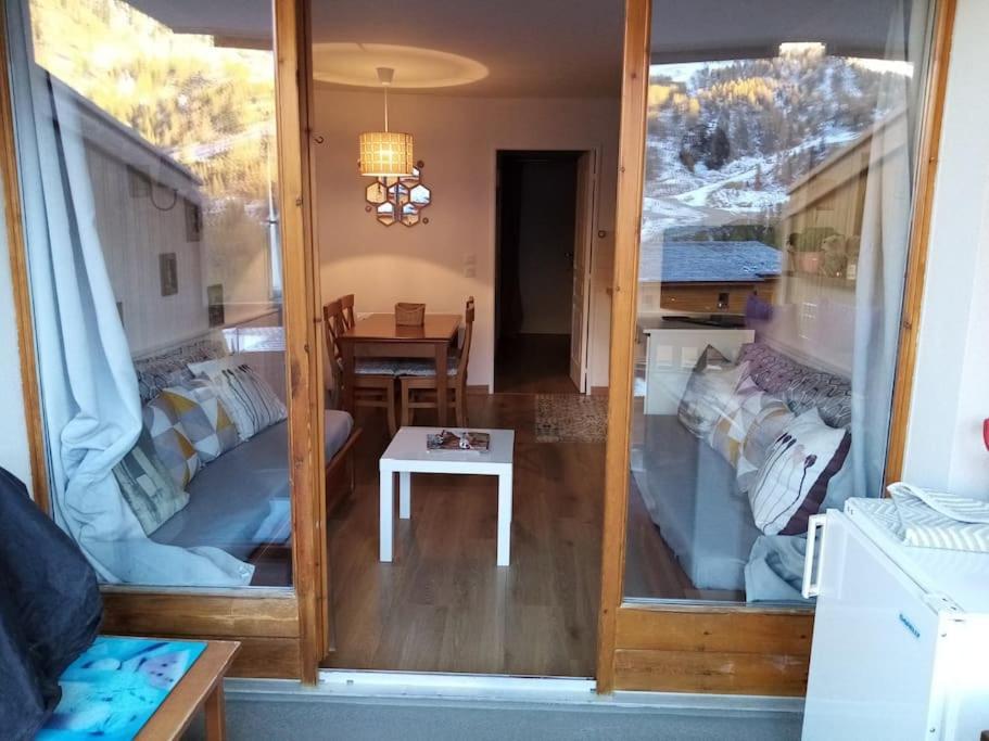 Апартаменти 2 Pieces Avec Terrasse Et Vue Sur Les Pistes Ізола-2000 Екстер'єр фото